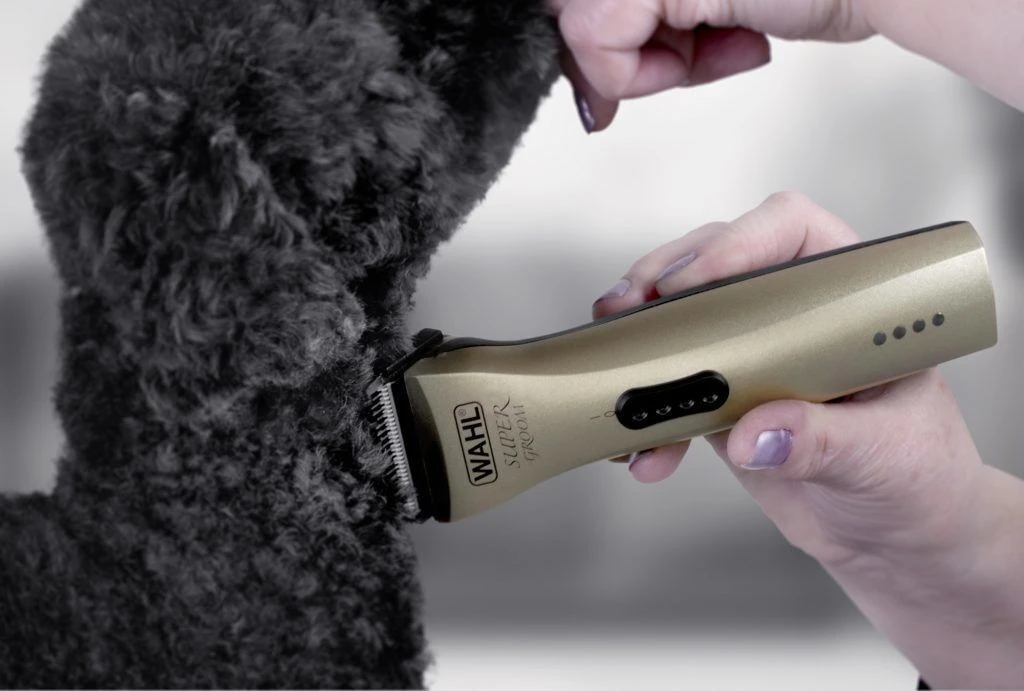Wahl Super Groom Cordless Dog Grooming Clipper Kit 5 Wahl Super Groom Cordless Dog Grooming Clipper Kit - Image 3